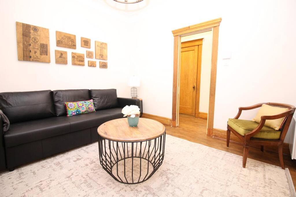 Ferienwohnung Charm & Luxury Vacation Headquarters To Downtown! Montréal Exterior foto
